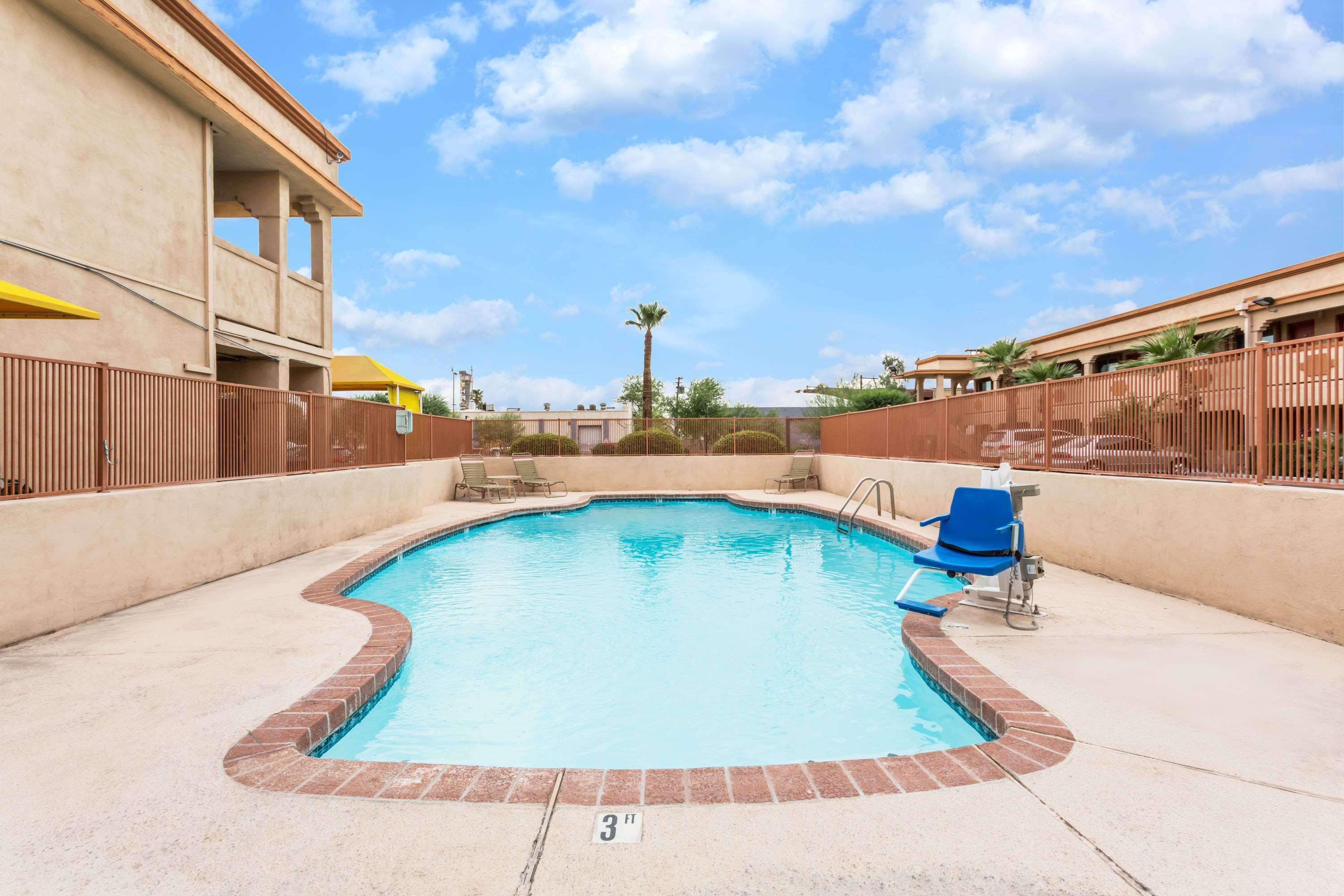 Super 8 By Wyndham Phoenix Downtown Kültér fotó